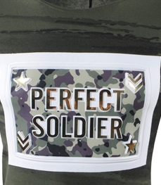 市场上装-T恤-时尚男装t恤