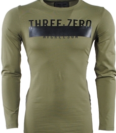 市场上装-T恤-时尚男装t恤