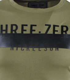 市场上装-T恤-时尚男装t恤