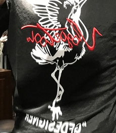 市场上装-T恤-时尚男装t恤