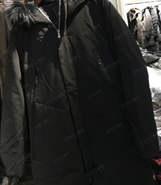 市场上装-中长外套-（实拍）时尚男装中长外套