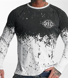 市场上装-T恤-时尚男装t恤