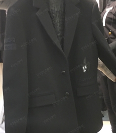 市场上装-中长外套-（实拍）时尚男装中长外套