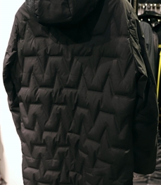 市场上装-棉衣/羽绒服-时尚男装棉服