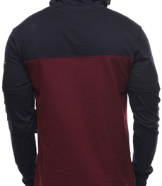 市场上装-T恤-时尚男装t恤