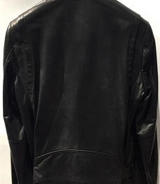 市场上装-皮衣-时尚男装皮衣