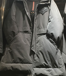 市场上装-中长外套-（实拍）时尚男装中长外套