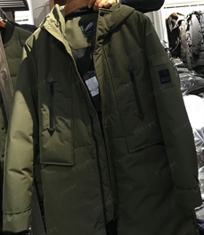 市场上装-中长外套-（实拍）时尚男装中长外套