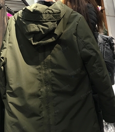 市场上装-中长外套-（实拍）时尚男装中长外套