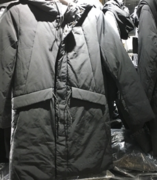 市场上装-中长外套-（实拍）时尚男装中长外套