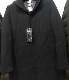 市场上装-大衣-（实拍）时尚商务大衣