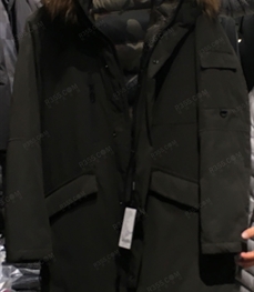 市场上装-大衣-（实拍）时尚商务大衣