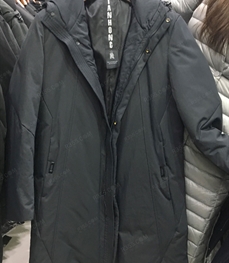 市场上装-大衣-（实拍）时尚商务大衣