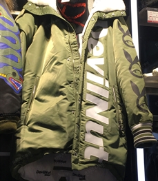 市场上装-中长外套-（实拍）休闲男装中长外套