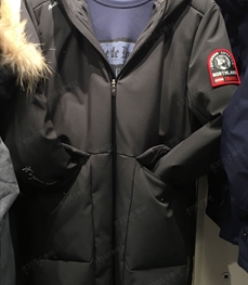 市场上装-中长外套-（实拍）休闲男装中长外套