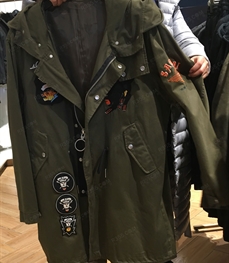 市场上装-中长外套-（实拍）休闲男装中长外套