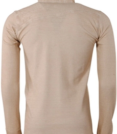 市场上装-T恤-时尚男装t恤