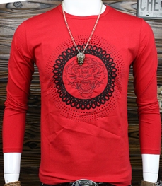 市场上装-T恤-时尚男装t恤