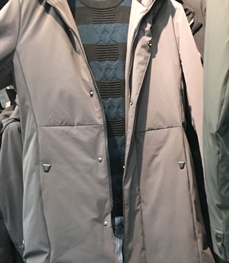 市场上装-中长外套-（实拍）时尚男装中长外套