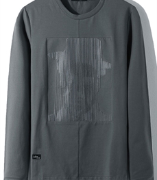 市场上装-T恤-时尚男装t恤