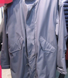 市场上装-大衣-（实拍）时尚商务大衣