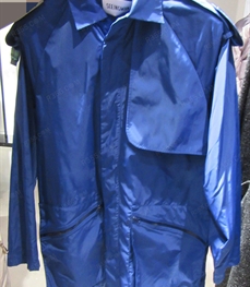 市场上装-大衣-（实拍）时尚商务大衣