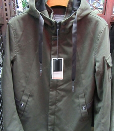 市场上装-大衣-（实拍）时尚商务大衣