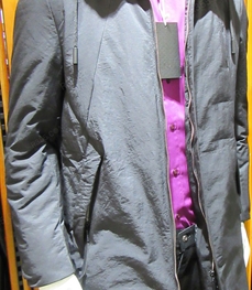 市场上装-大衣-（实拍）时尚商务大衣