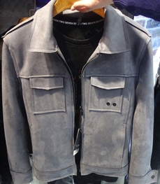 市场上装-皮衣-（实拍）时尚商务皮衣