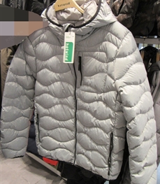 市场上装-棉衣/羽绒服-（实拍）时尚男装棉服