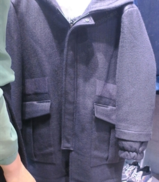 市场上装-大衣-（实拍）时尚商务大衣