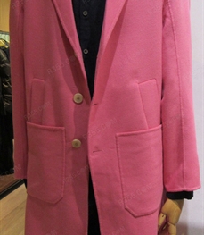 市场上装-大衣-（实拍）时尚商务大衣