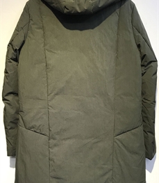 市场上装-棉衣/羽绒服-时尚男装棉服