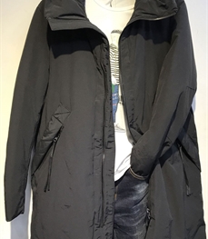 市场上装-棉衣/羽绒服-时尚男装棉服