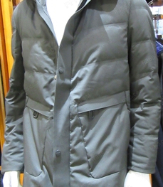 市场上装-大衣-（实拍）时尚商务大衣