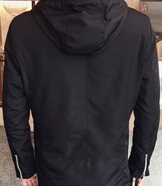 市场上装-中长外套-时尚男装中长外套