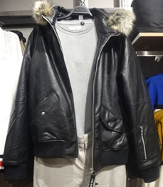 市场上装-皮衣-（实拍）休闲男装皮衣