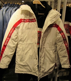 市场上装-中长外套-（实拍）休闲男装中长外套