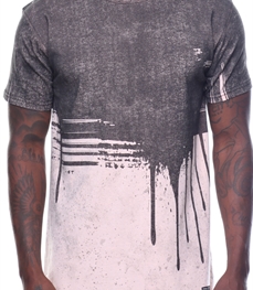 市场上装-T恤-时尚男装t恤