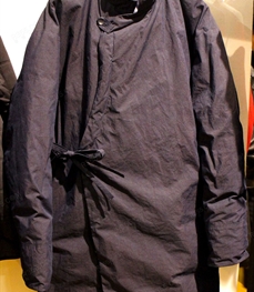 市场上装-中长外套-（实拍）休闲男装中长外套