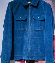 市场上装-衬衫-（实拍）时尚商务衬衫