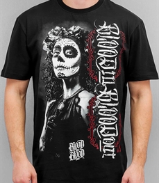 市场上装-T恤-时尚男装t恤