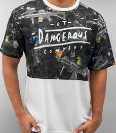 市场上装-T恤-时尚男装t恤