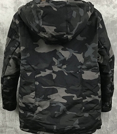 市场上装-中长外套-时尚男装中长外套