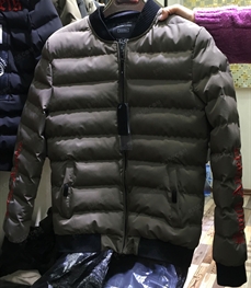 市场上装-棉衣/羽绒服-（实拍）时尚男装棉服