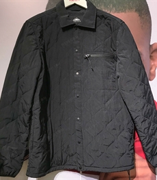 市场上装-衬衫-（实拍）时尚商务衬衫