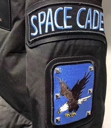 市场上装-棉衣/羽绒服-时尚男装棉服