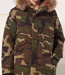 市场上装-中长外套-时尚男装中长外套