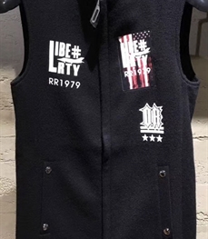 市场上装-马夹-时尚马夹