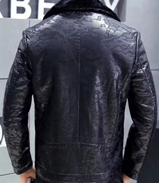 市场上装-皮衣-商务皮衣